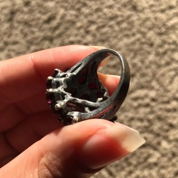 🕸 Lady Spider Ring 🕸 - Picture 4 of 8
